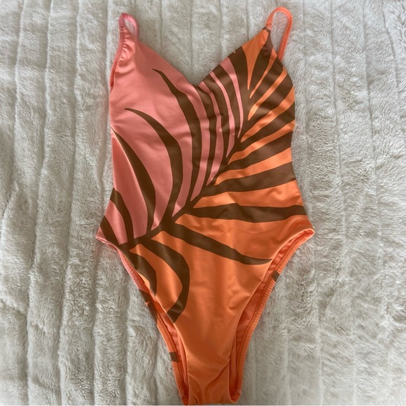 🌿|NWT| Sanctuary x Anthropologie High Leg One Piece Swimsuit - Picture 5 of 11